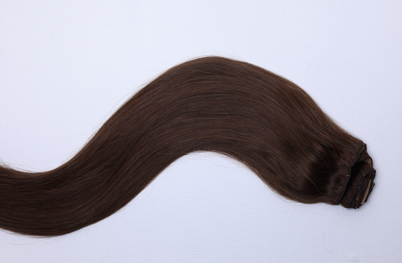 Straight Clip-In Extensions – Sinai (Middle Brown)